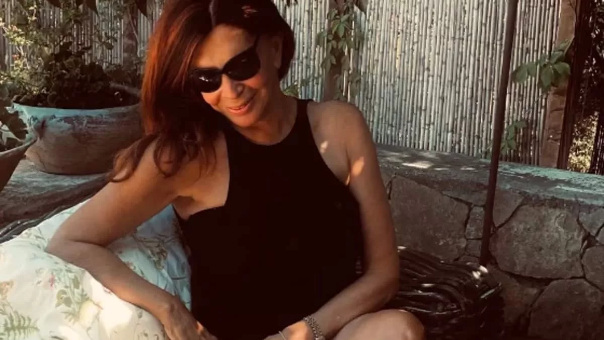 Στιγμές χαλάρωσης για τη Μιμή Ντενίση - Στο ησυχαστήριο της στο Θεολόγο απολαμβάνει το καλοκαίρι μετά από δυο χρόνια