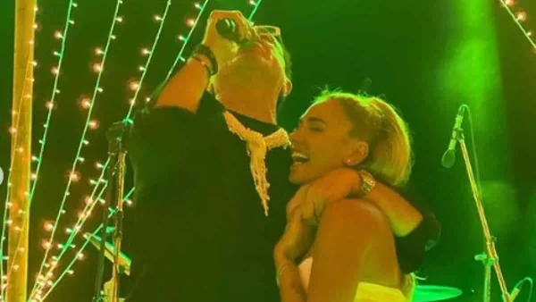 Τραγουδούσε μέχρι το πρωί  στο γάμο της κόρης του - Η συγκινητική ανάρτησή του Λευτέρη Πανταζή και οι ευχές του