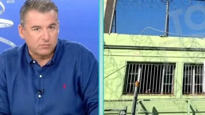 Πάτρα: Επίδειξη μόδας στο προαύλιο του Κορυδαλλού - Η Ρούλα Πισπιρίγκου την παρακολούθησε από...