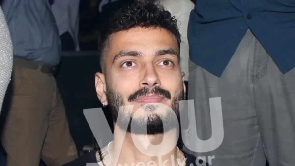 Στιγμές ευτυχίας για τον Σάββα Γκέντσογλου και τη σύντροφό του - Φιλιά σε ρομαντικό τοπίο