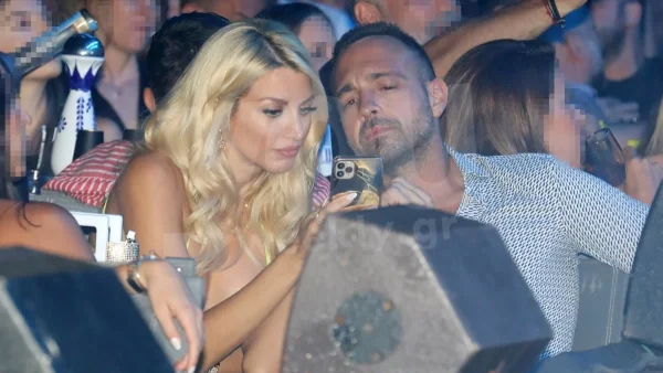 Κωνσταντίνα Σπυροπούλου: Η φωτογραφία που πρόδωσε το φύλο του μωρού που περιμένει