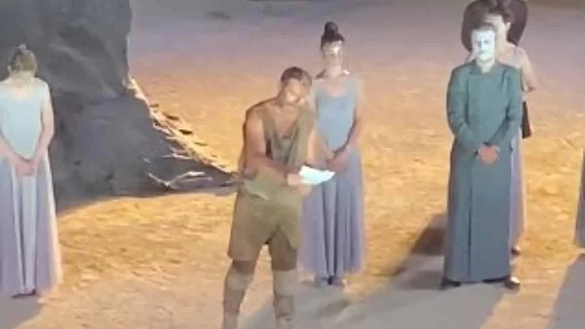 Τα λόγια του ηχούσαν σε όλη την Επίδαυρο - Η ανάγνωση της ανακοίνωσης του ΣΕΗ για τον Λιγνάδη από τον Στάνκογλου