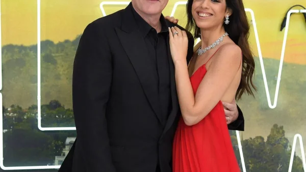 Πασίγνωστος σκηνοθέτης του Hollywood έγινε πατέρας για δεύτερη φορά - Σε πελάγη ευτυχίας με τη σύζυγό του