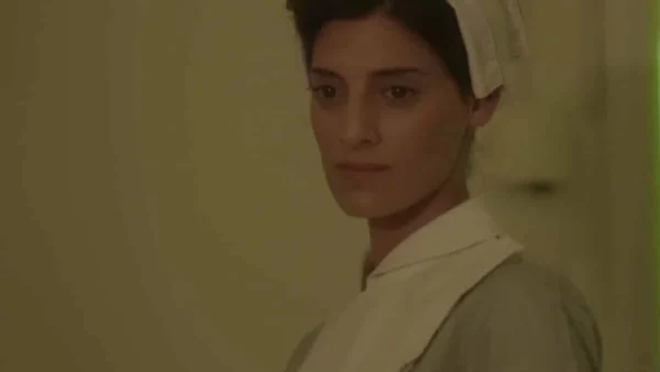 Άγριες Μέλισσες: Η Θεοδοσία επέστρεψε σαν θεία δίκη για την Μυρσίνη και το Twitter απασφάλισε!