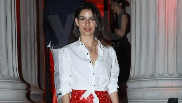 Τόνια Σωτηροπούλου: Αποκλειστικές φωτογραφίες της μητέρας της - Κούκλα και με γλυκό χαμόγελο