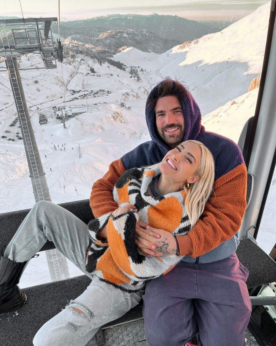 ιωαννα τούνη έγκυος