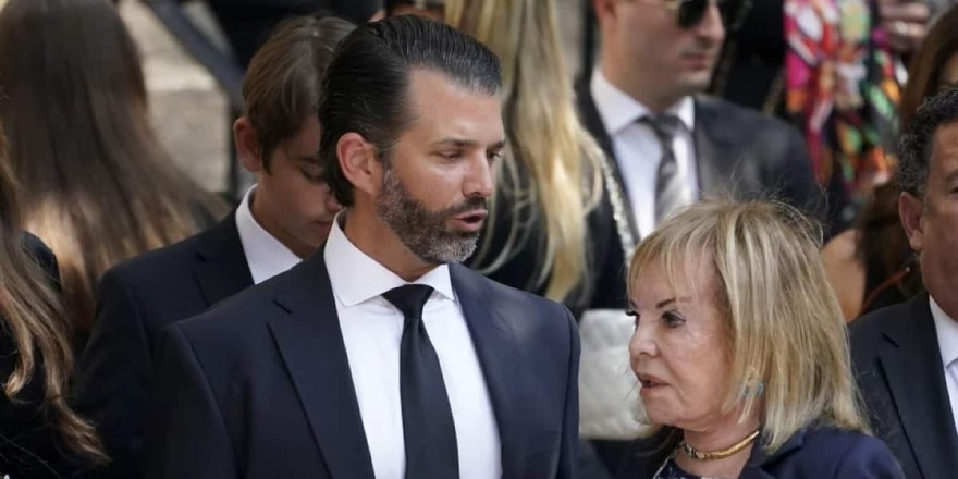 Στην κηδεία της πρώην του Τραμπ