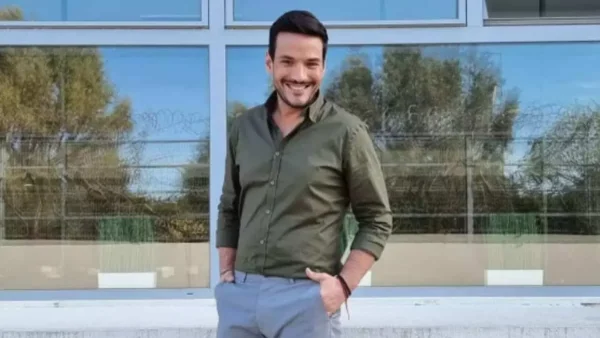 Καλοκαιρινή εξόρμηση για τον Κώστα Τσουρό - Άφησε προσωρινά τη Σκιάθο και αγάπησε την Ίο