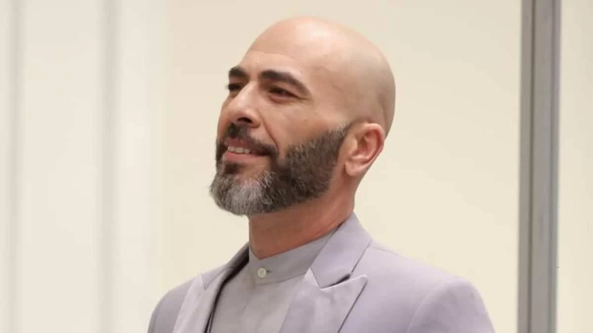 Το ''top gun'' του Βαλάντη και της Έλενας Γκρέκου - Ο γιος τους έγινε άντρας και μοιράζονται σπάνια φωτογραφία του