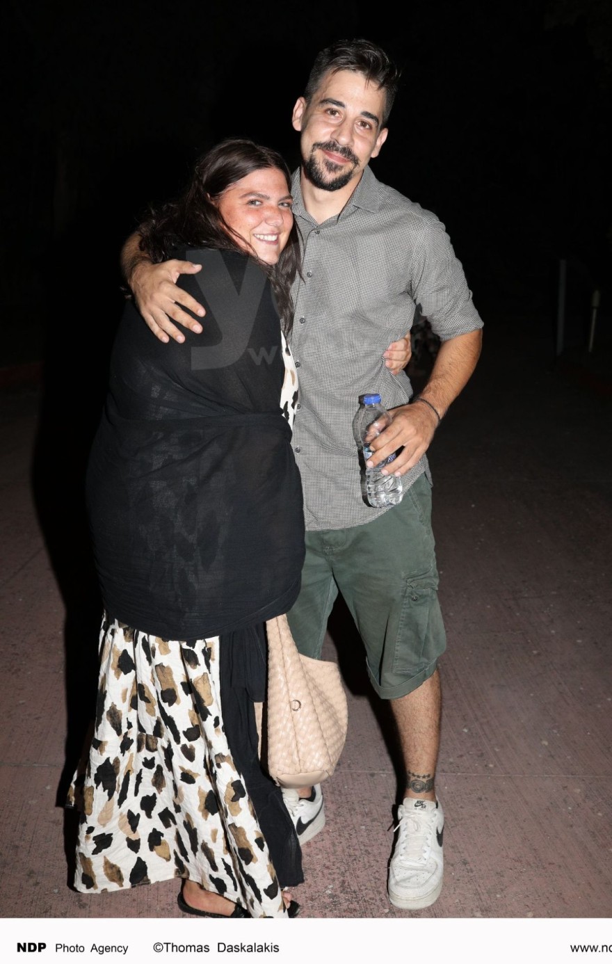 Δανάη Μπάρκα θέατρο