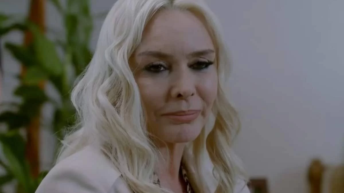 Elif: Τρόμος για την Κιγιμέτ - Το ματωμένο πουκάμισο βρίσκεται στα χέρια της...