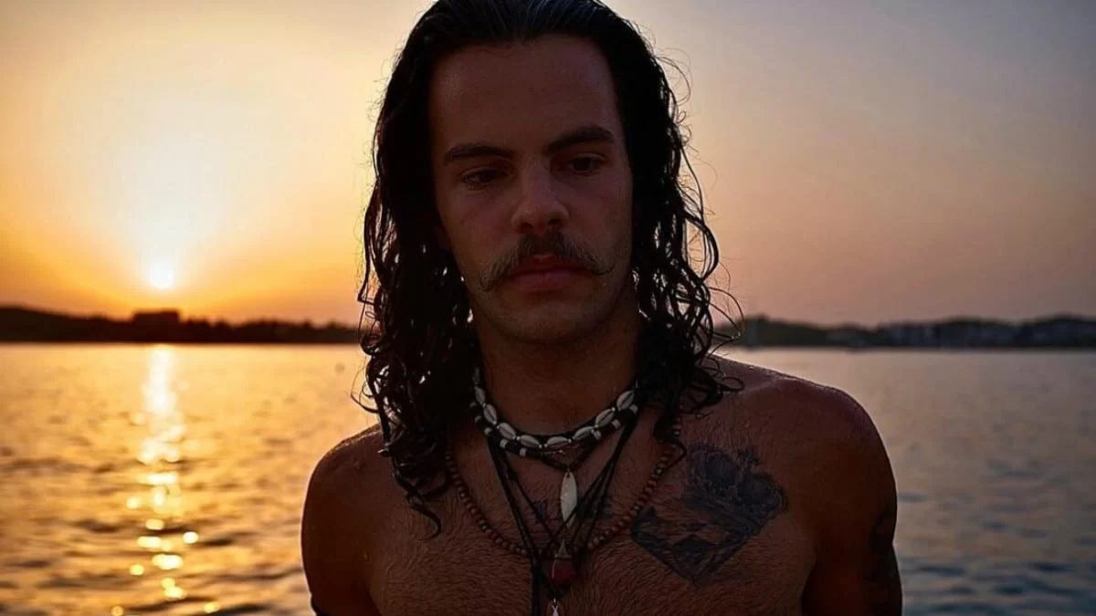 Περνάει και μόνος του καλά ο Άγγελος Λάτσιος χωρίς την Γαία - Η βραδινή έξοδος