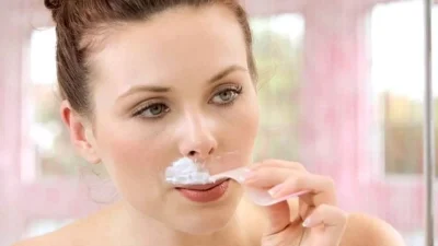 Η εύκολη λύση στο σπίτι: Κάνε αποτρίχωση στο μουστάκι σου με μαγειρική σόδα και...