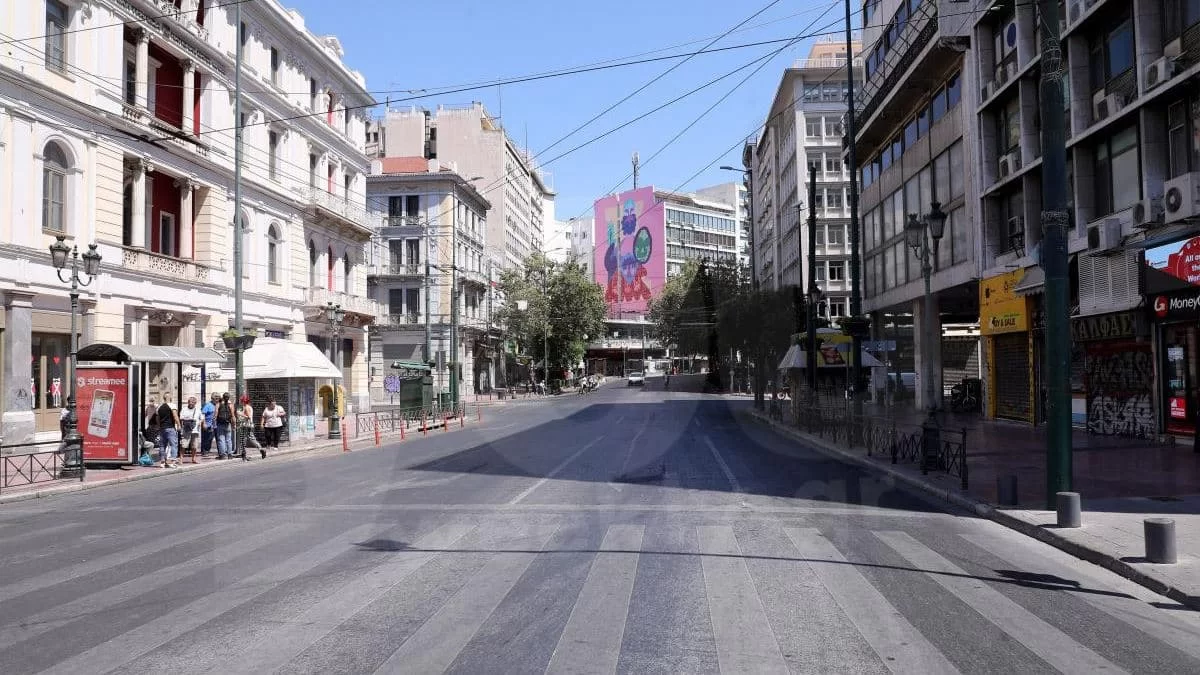 Δεκαπεντάυγουστος: Σε πόλη "φάντασμα' μετατράπηκε η Αθήνα