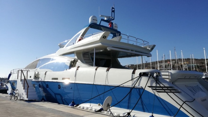 Φωτογραφία από το γιγαντιαίο σκάφος του Ατζούν Ιλιτζαλί