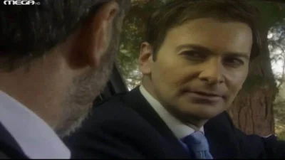 Με φράντζα και με γλυκό χαμόγελο - Αγνώριστος ο δικηγόρος Ερρίκος από τα «Μαύρα Μεσάνυχτα»