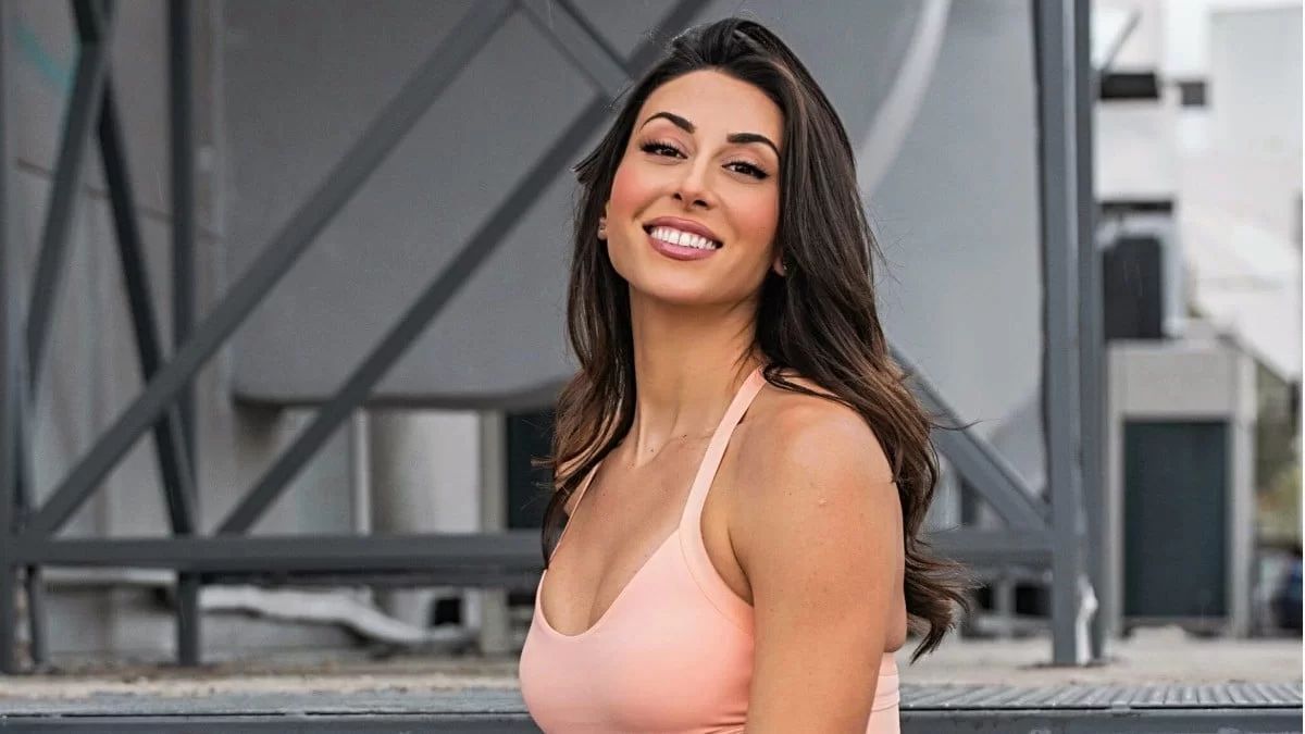 Η Ζωή Δημητράκου πόζαρε με φουσκωμένη κοιλίτσα μετά την αποκάλυψη της δεύτερης εγκυμοσύνης της