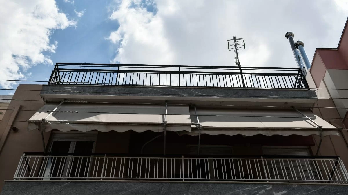 Έγκλημα στο Περιστέρι: Απειλητικά μηνύματα έστελνε ο σύντροφος στην 17χρονη - Οι έντονοι τσακωμοί τον τελευταίο καιρό