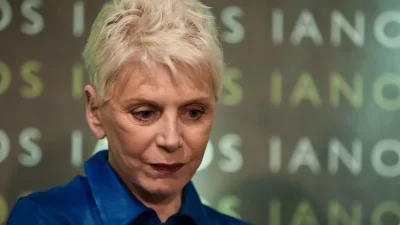 "Δεν σκοτώνει η αγάπη" - Η οργισμένη ανάρτηση της Έλενας Ακρίτα για τις γυναικοκτονίες