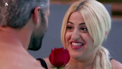 Μοιάζει 18 χρονών: Άλλαξε την μύτη της και είναι αγνώριστη - Το νέο πρόσωπο της Έλενας ένα χρόνο μετά το Bachelor