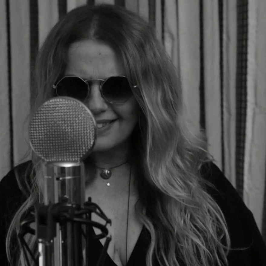 Η Ελένη Τσαλιγοπούλου μιλά για τις δυσκολίες της ζωής της