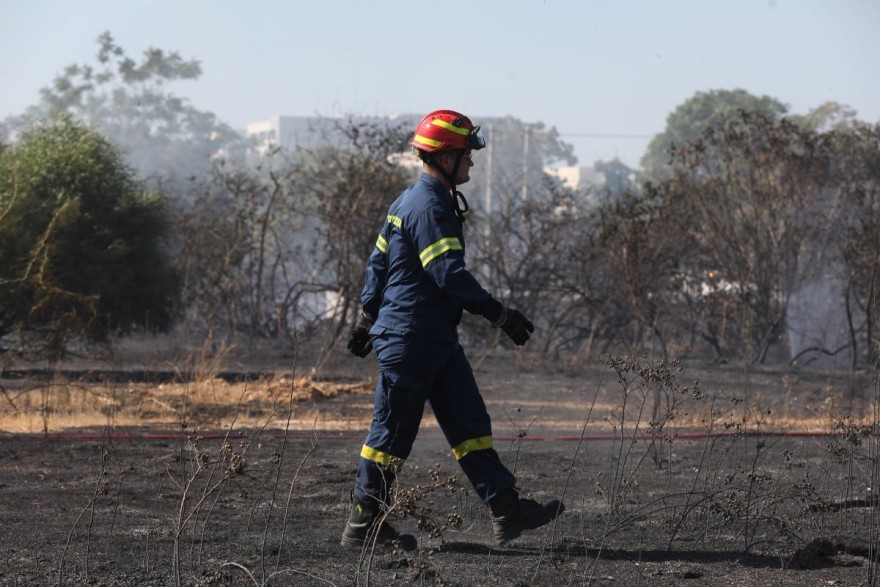 Φωτιά - Ασπρόπυργος