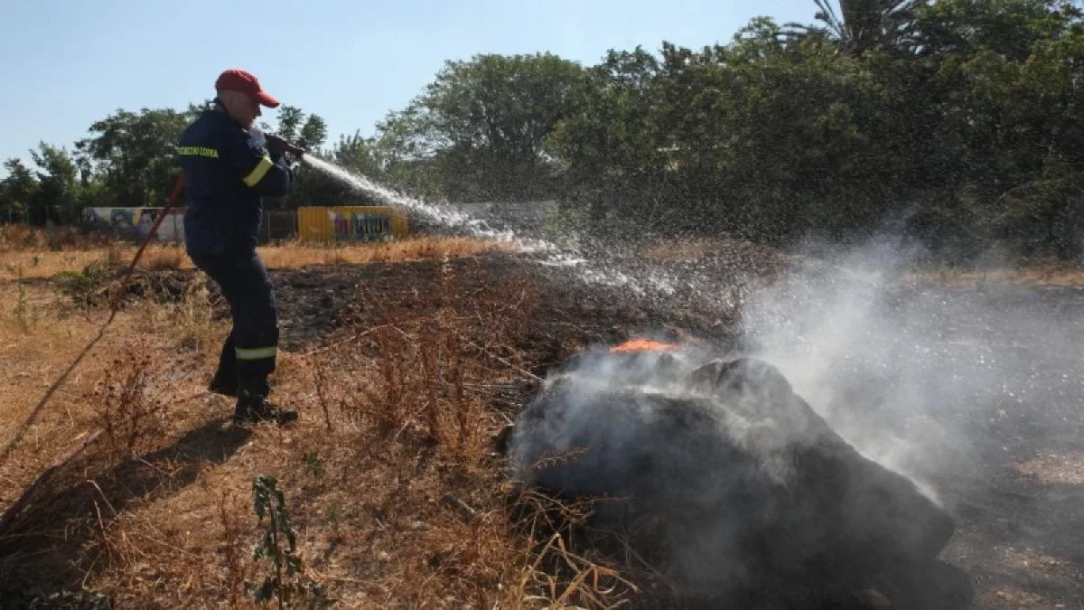 Φωτιά στο Κολίρι κοντά στον Πύργο
