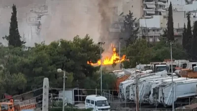 Φωτιά στη Νίκαια