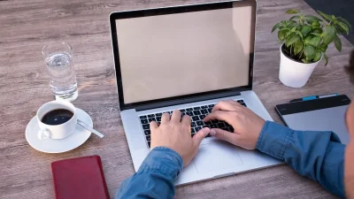 Το απαγορεύουν και οι ειδικοί - Το φυτό που πρέπει να πετάξεις άμεσα από το γραφείο ή την επιχείρηση