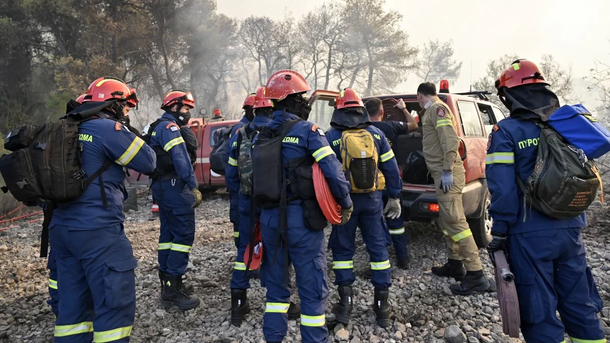 Φωτιά τώρα στη Λευκάδα