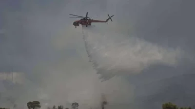 Φωτιά κοντά στο Γενικό Νοσοκομείο της Χαλκίδας