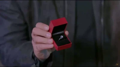 Elif: Επεισοδιακή πρόταση γάμου για ζευγάρι που πέρασε από 40 κύματα