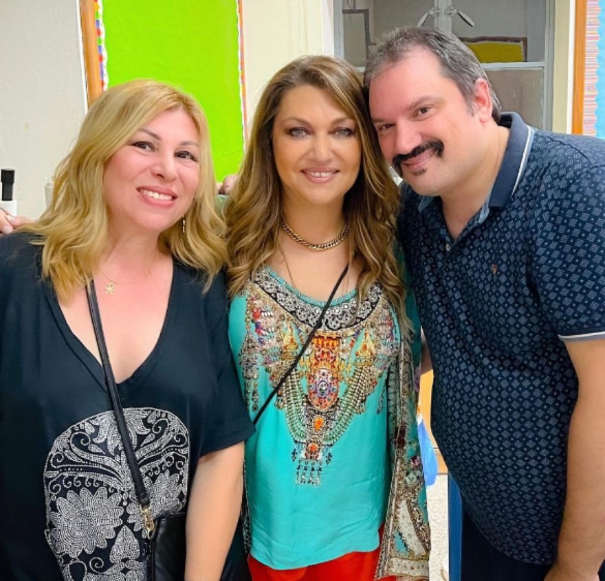 Καίτη Γαρμπή - αδερφή