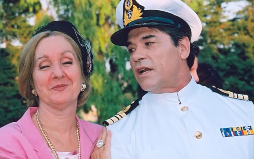 Η Ώρα η Καλή τηλεθέαση Mega