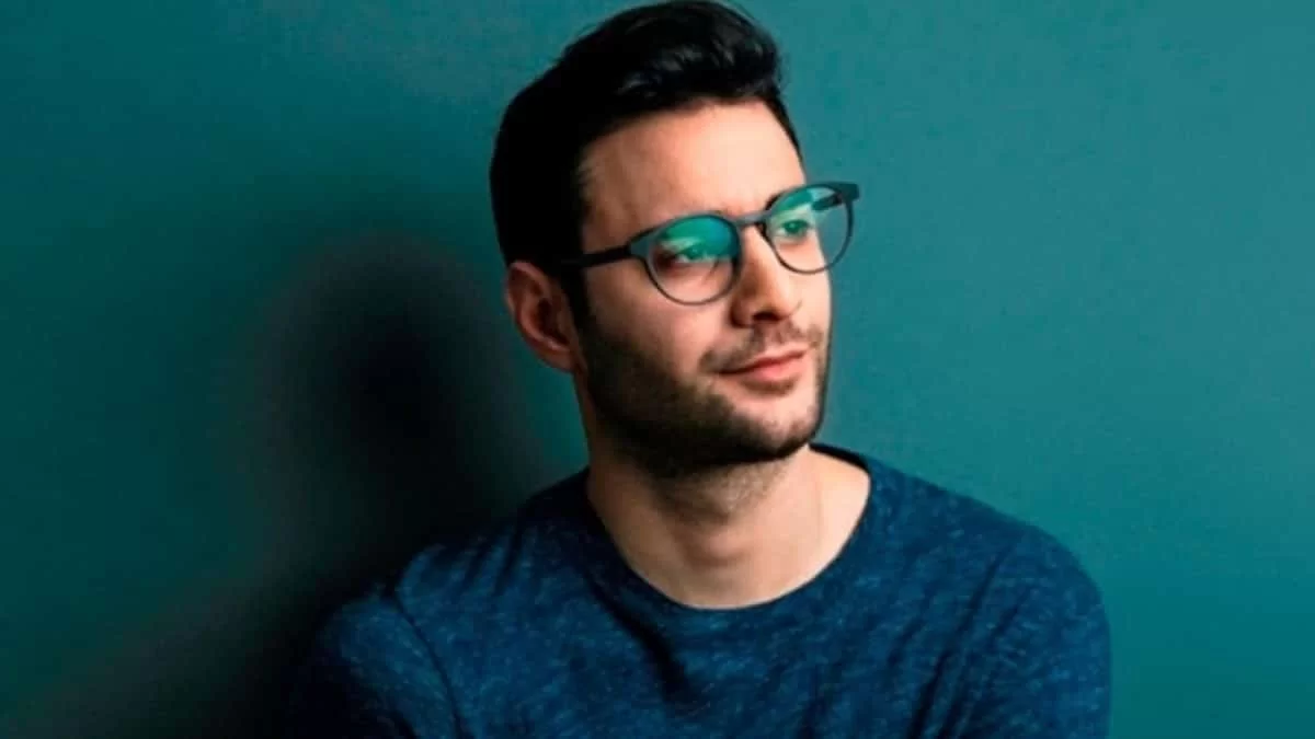 Δεν τον βάφτισαν Ίαν - Όλη η αλήθεια για το πραγματικό όνομα του Στρατή