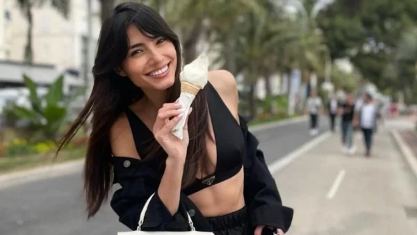 Στα ώπα ώπα την έχει η μητέρα της λίγο πριν το Love Island - Η αποκάλυψη της Ηλιάνας Παπαγεωργίου