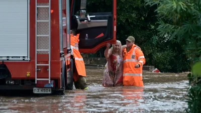 Δεκάδες προβλήματα από την κακοκαιρία - Μήνυμα από το 112 σε 7 περιοχές