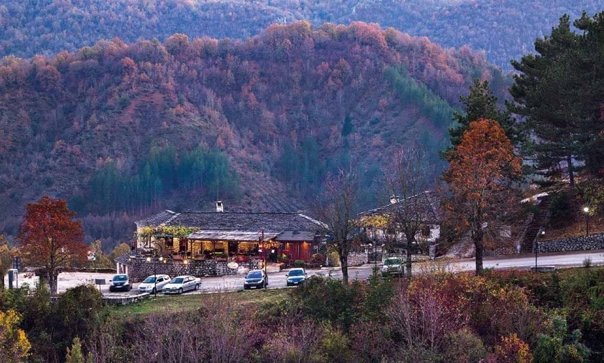 κανέλα και γαρύφαλλο