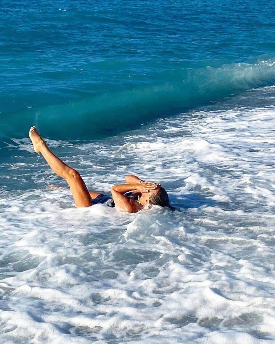 Καραβάτου - Κύμματα