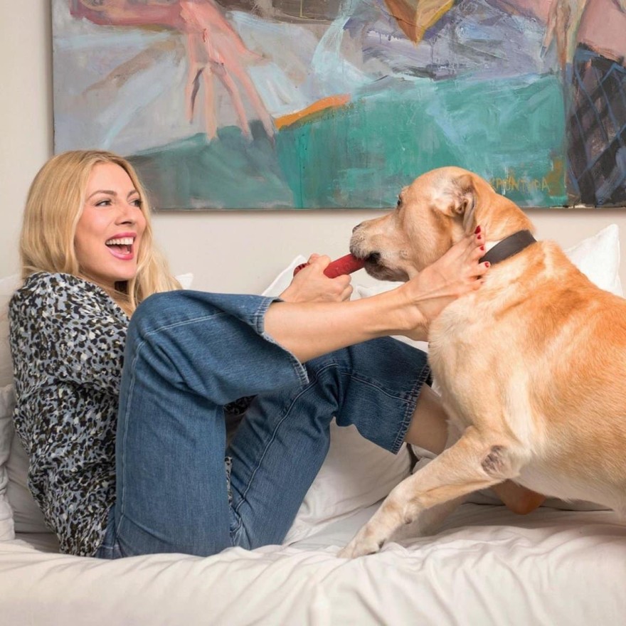 Σμαράγδα Καρύδη σαλόνι