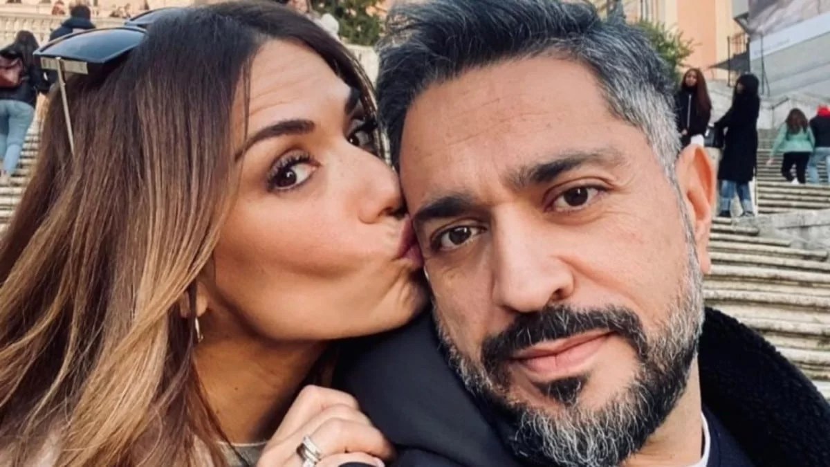 Οι φωτογραφίες της Λασκαράκη με τον Σουλτάτο στα γενέθλια του Μιχόπουλου που έφεραν δεκάδες αντιδράσεις