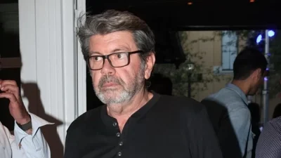 Η μητέρα του έκλεισε τα 90 - Το "έριξε" έξω ο Γιάννης Λάτσιος για χάρη της μαμάς του