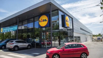 Θα γεμίσουν οι διάδρομοι με καρότσια και καλάθια στις 25/8 - Πανδαιμόνιο με την ανακοίνωση των Lidl