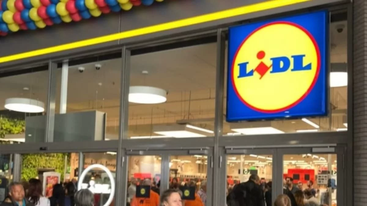 Θα γίνει το αδιαχώρητο στους διαδρόμους των  Lidl το Σάββατο (20/8):  Η είδηση που θα ξετρελάνει τους καταναλωτές