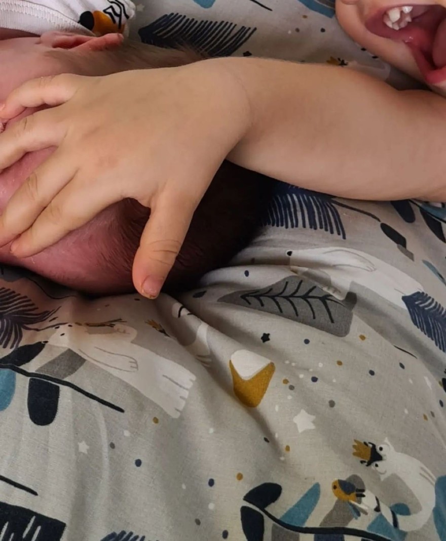 Μαντώ Γαστεράτου γιος κόρη