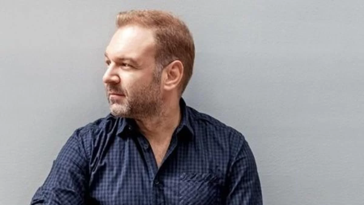 Βαρύ πένθος για τον Μάκη Πουνέντη - Έφυγε από τη ζωή συγγενικό του πρόσωπο