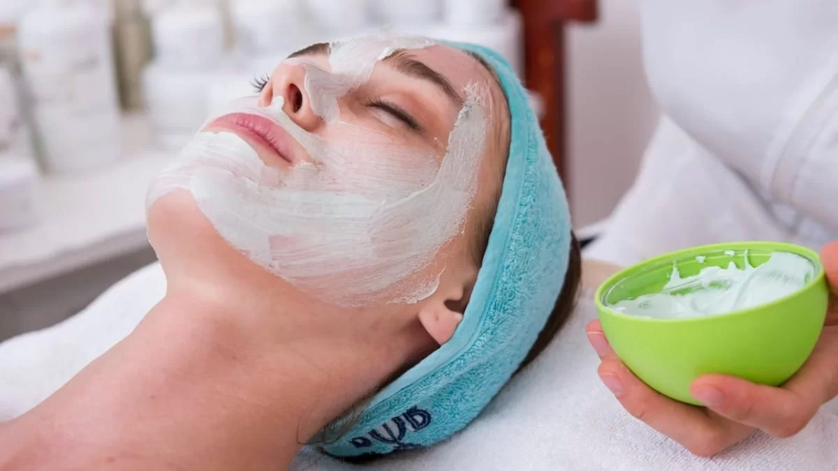 Θα καθαρίσει όλο σου το πρόσωπο με αυτή την σπιτική μάσκα προσώπου με αυγό - Εύκολη και πολύ οικονομική