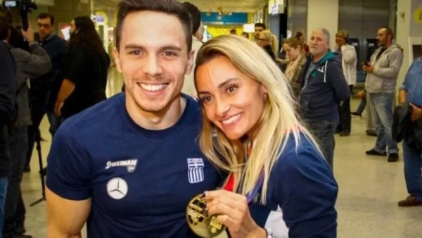 Ταξίδι "αστραπή" στο Μόναχο για τα μάτια του Πετρούνια - Στιγμές ευτυχίας για την Μιλλούση και τις κόρες τους