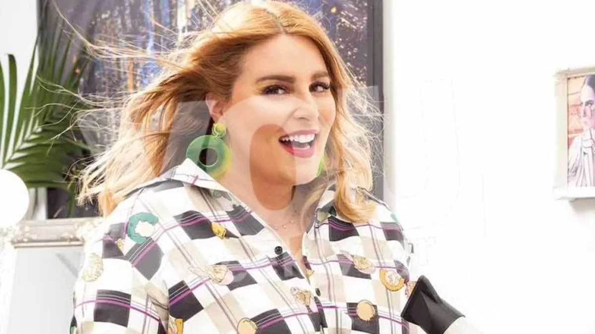 ''Αναστάτωσε'' όλο το Μπαλί - Με λεοπάρ μαγιό ξαπλωμένη στην άμμο η Εβελίνα Νικόλιζα