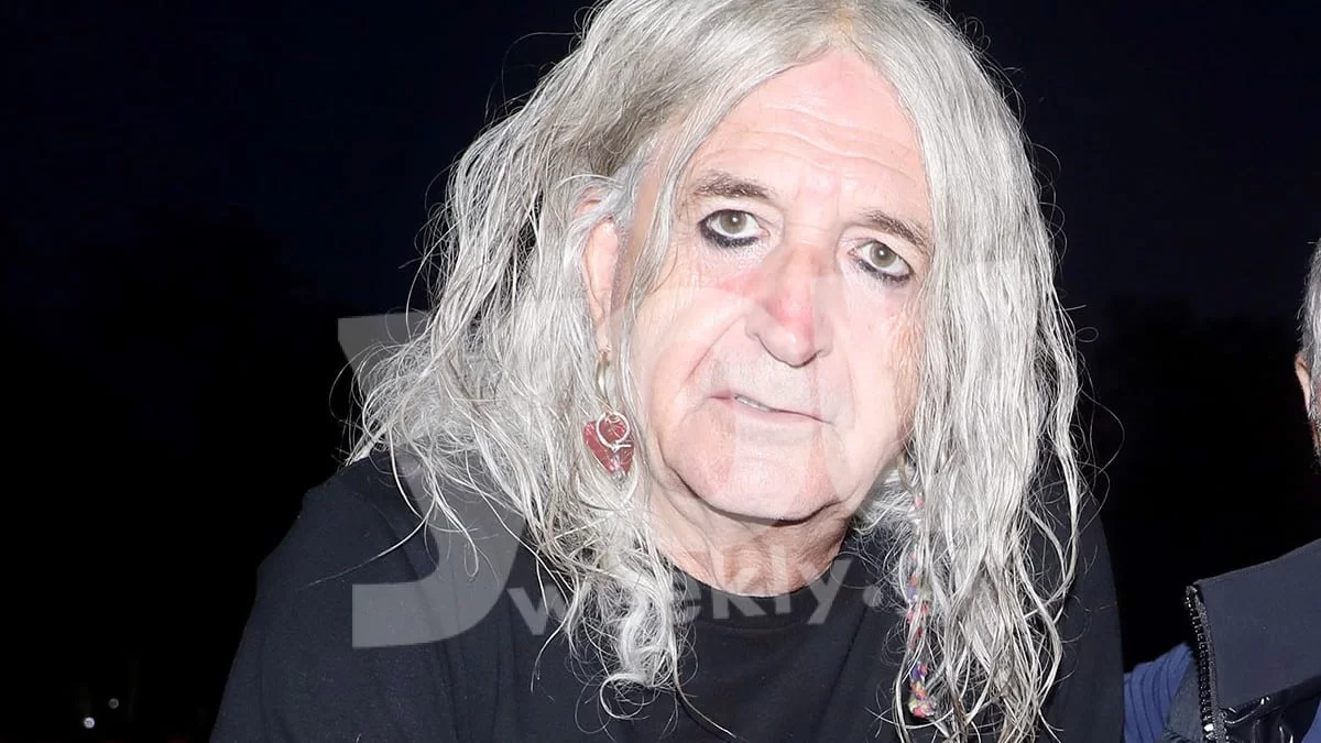 Μετά την Βίσση και πριν την Πάνια - Η πασίγνωστη ηθοποιός πρώην σύντροφος του Νίκου Καρβέλα